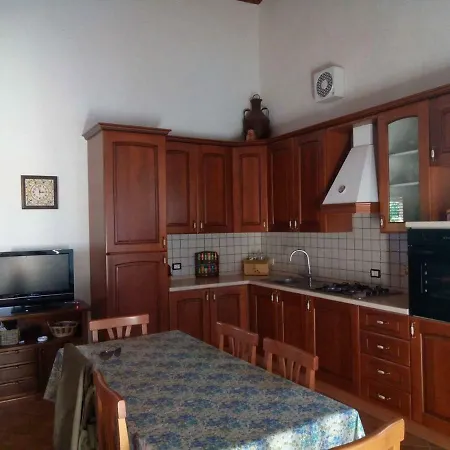 Casa Auguglie Holiday home *